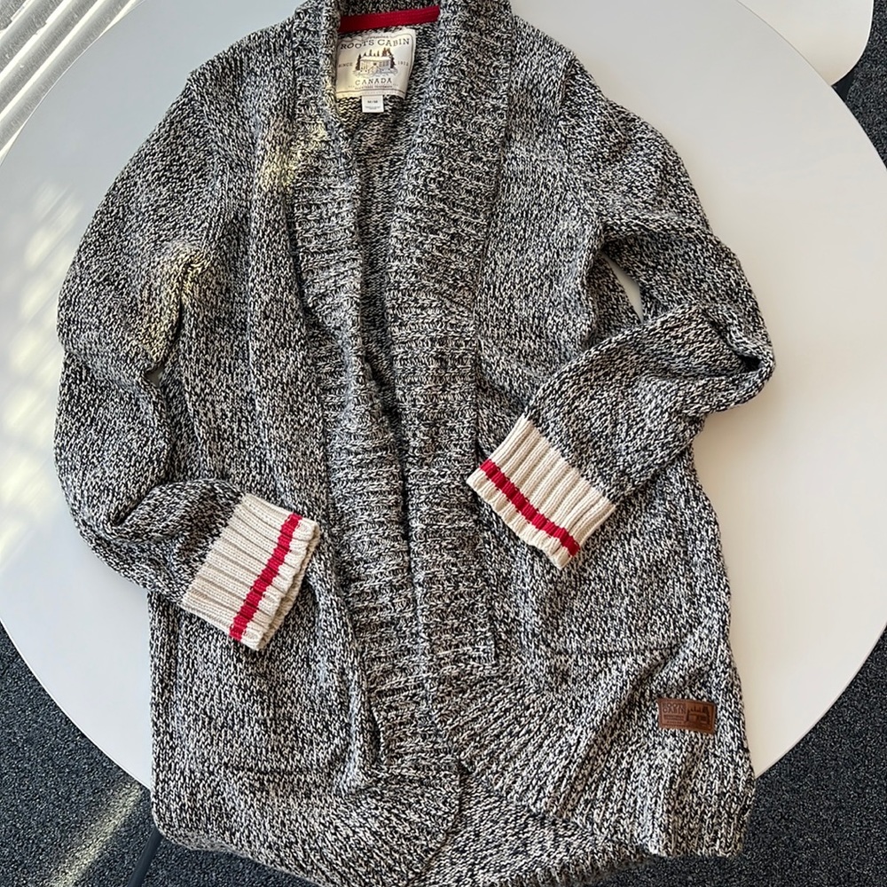 Roots Black and White Women's Sweater